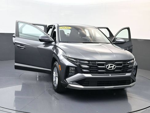 Used 2026 Hyundai Tucson SE FWD image 30