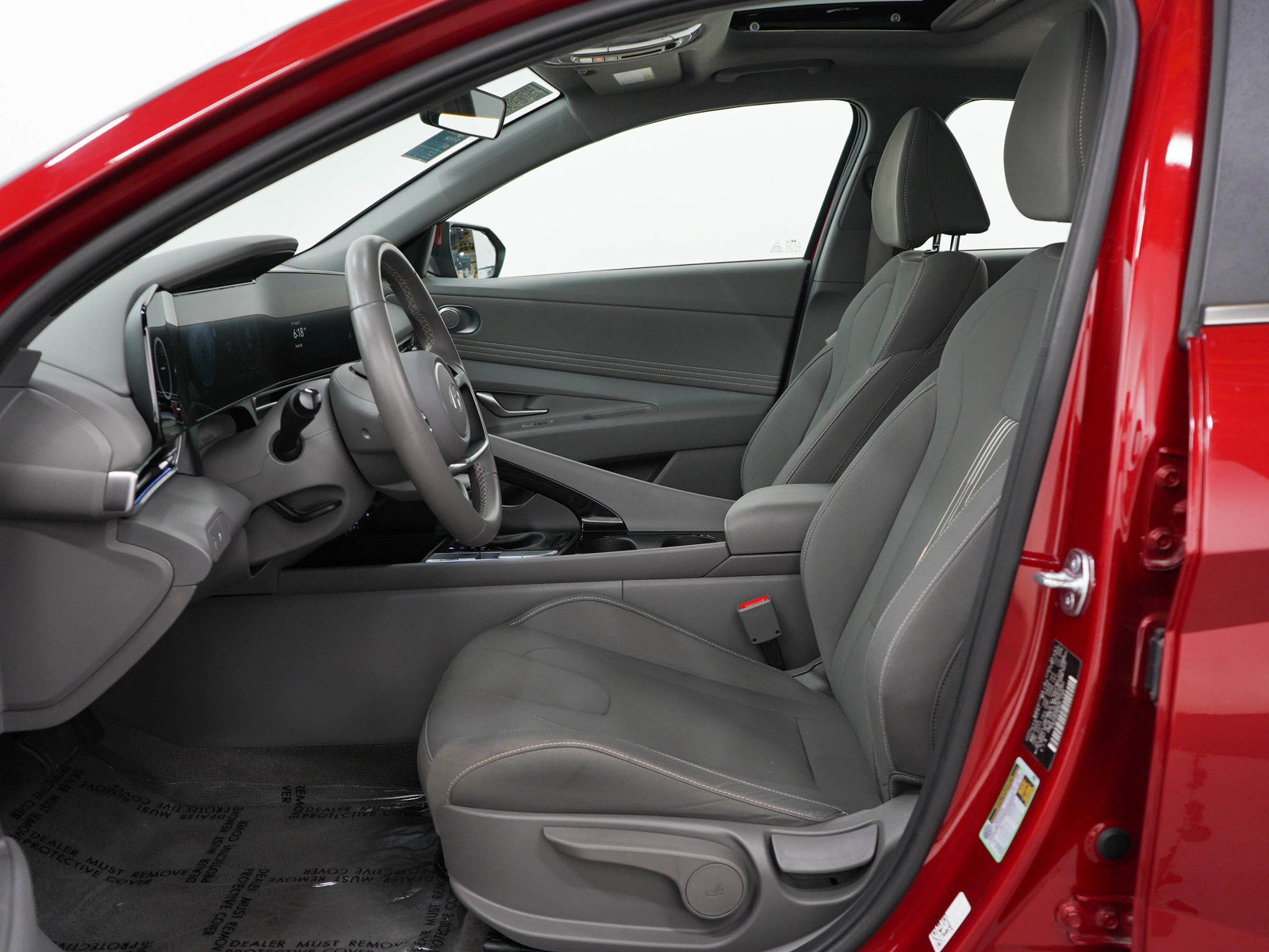 Used 2025 Hyundai Elantra SEL FWD image 41