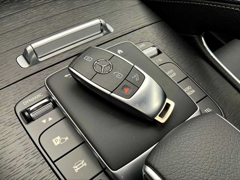 Certified 2026 Mercedes-Benz GLE 450 4MATIC image 21