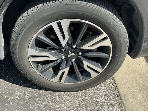 Used 2025 Mitsubishi Eclipse Cross SE AWD/4WD image 16