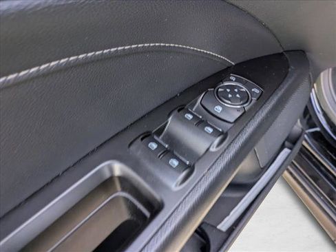 Used 2017 Ford Fusion Titanium image 13