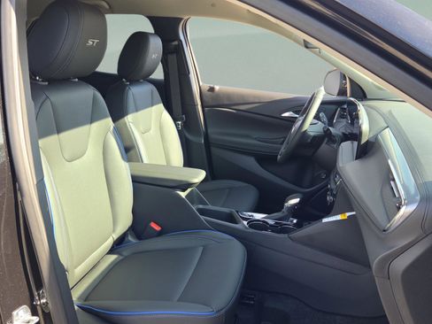 New 2026 Buick Encore GX Sport Touring w/ Advanced Technology Package image 19