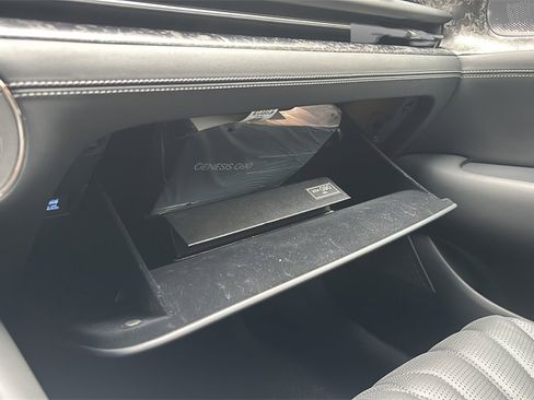 Used 2024 Genesis G90 3.5T image 30