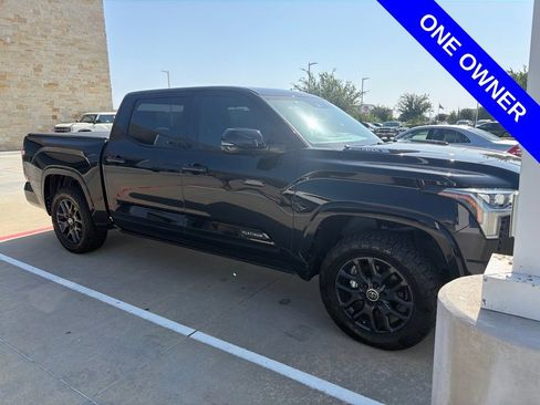 Used 2024 Toyota Tundra Platinum AWD/4WD image 4