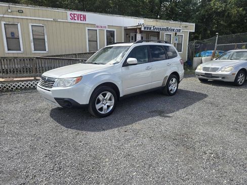 Used 2010 Subaru Forester 2.5X Premium image 4
