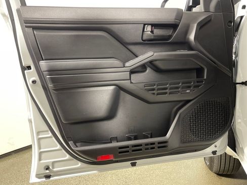 Certified 2025 Toyota Tacoma SR image 17