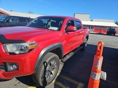 Used 2017 Toyota Tacoma TRD Off-Road w/ Premium & Technology Package