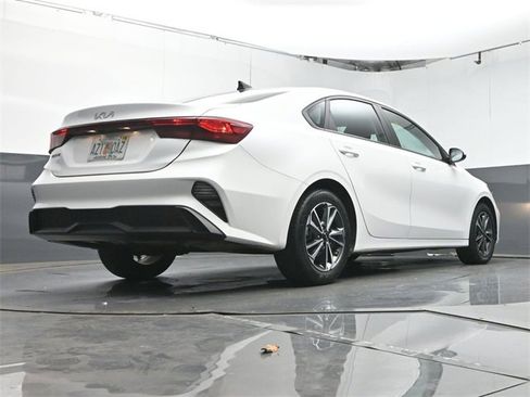 Used 2024 Kia Forte LXS image 35