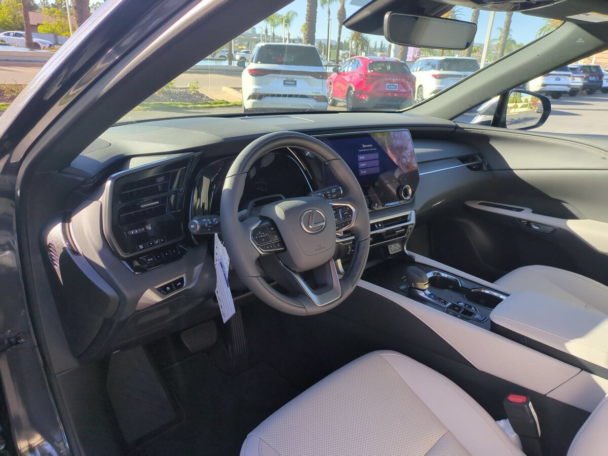 New 2026 Lexus RX 350h w/ Convenience Package AWD/4WD image 12