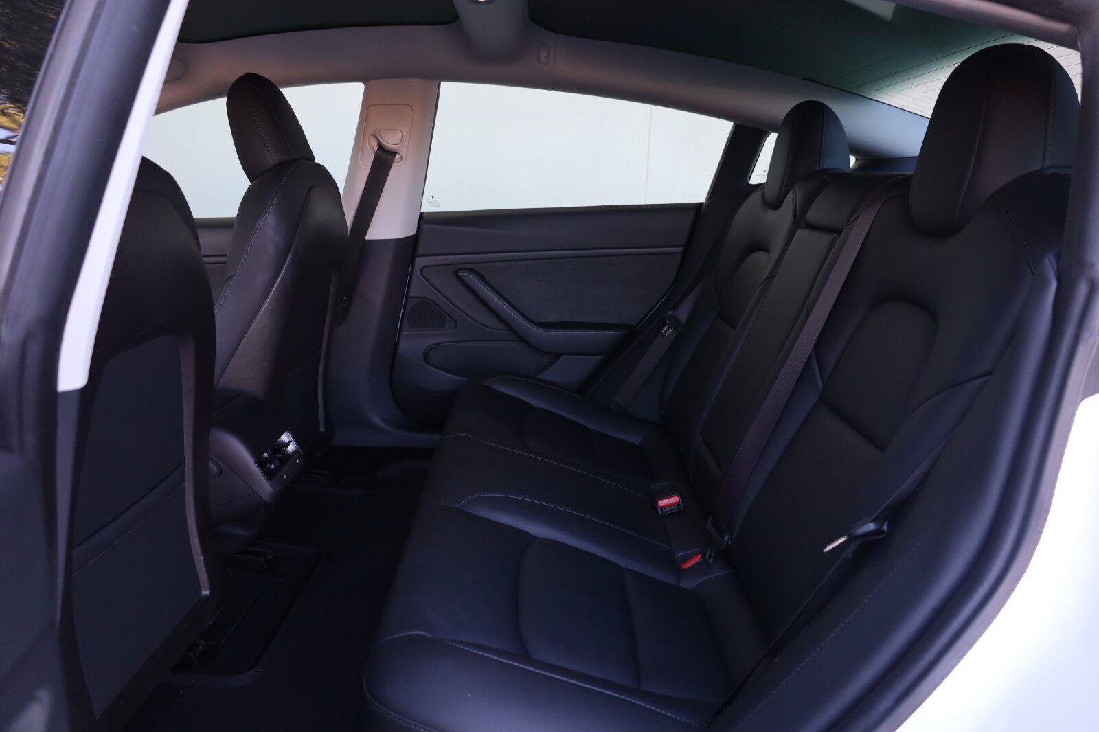 Used 2020 Tesla Model 3 Long Range AWD/4WD image 20