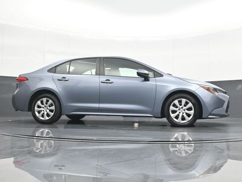 Used 2023 Toyota Corolla LE image 22