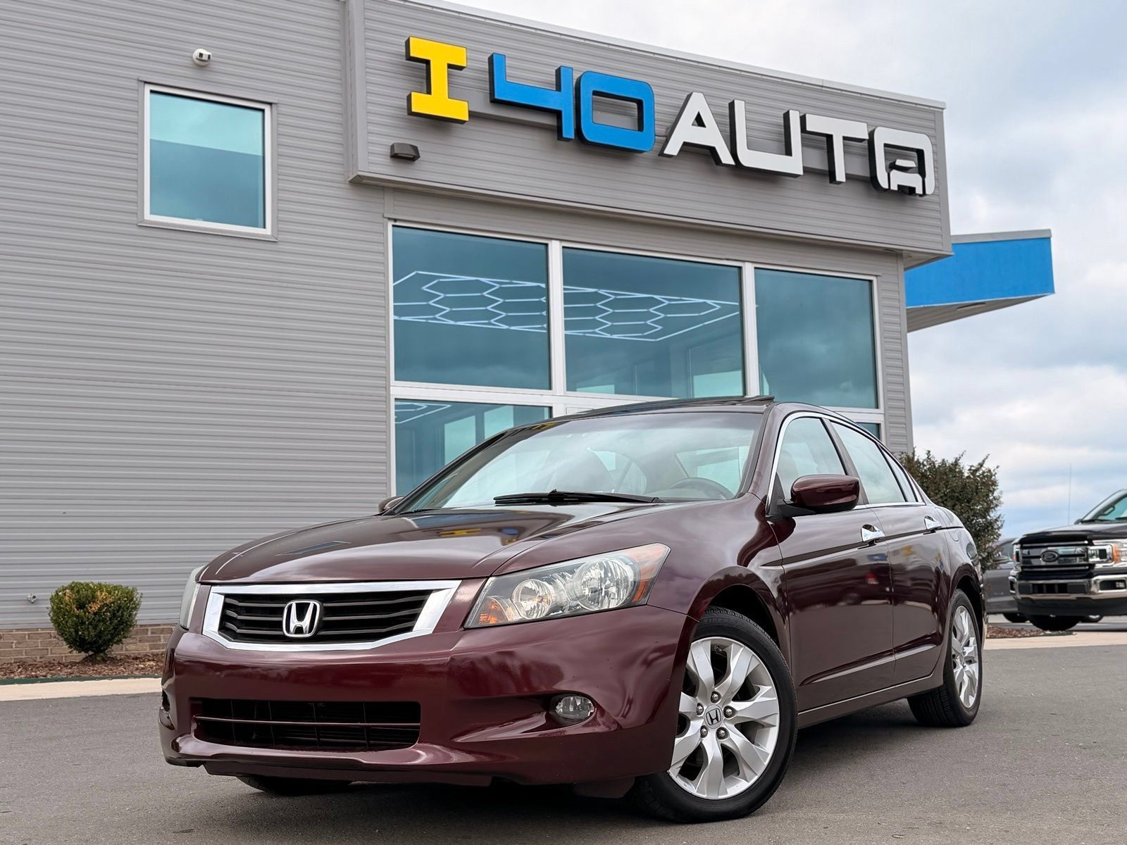 Used 2010 Honda Accord EX-L image 1