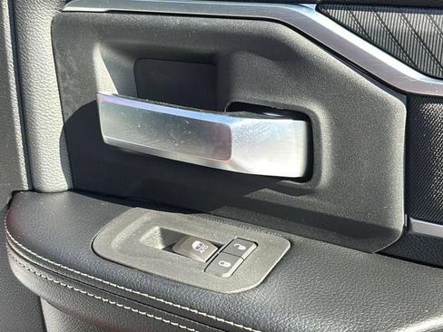 New 2026 RAM 2500 Big Horn AWD/4WD image 41