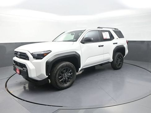 Used 2026 Toyota 4Runner SR5 RWD image 3