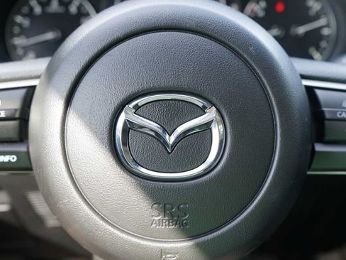 Used 2025 MAZDA MAZDA3 s FWD image 13