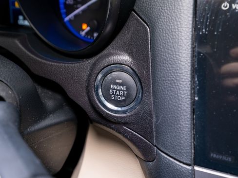 Used 2016 Subaru Outback 3.6R Limited image 31