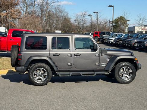 Certified 2021 Jeep Wrangler Unlimited Sport w/ Sun And Sound Package image 6