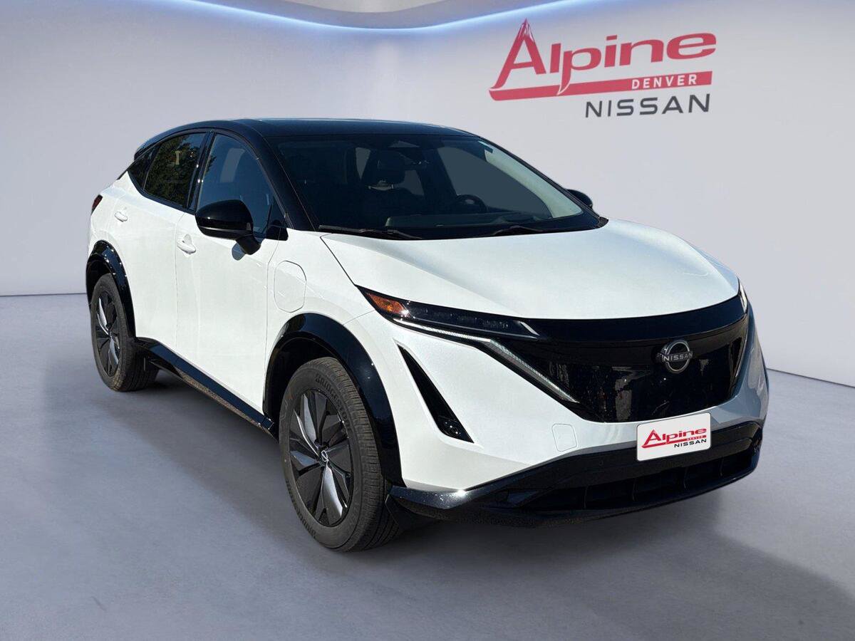 Used 2024 Nissan Ariya AWD image 7