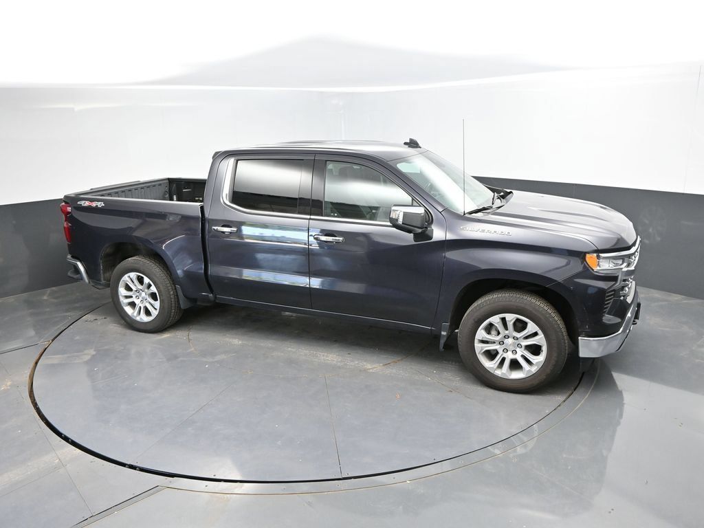 Used 2023 Chevrolet Silverado 1500 LTZ AWD/4WD image 26