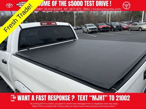 Used 2017 Toyota Tundra Platinum image 7