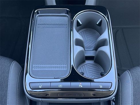 New 2026 Hyundai Ioniq 5 SE image 16