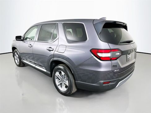 New 2025 Honda Pilot EX-L image 5
