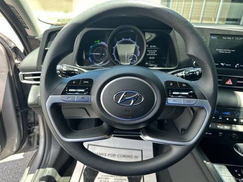 Used 2023 Hyundai Elantra Blue FWD image 15