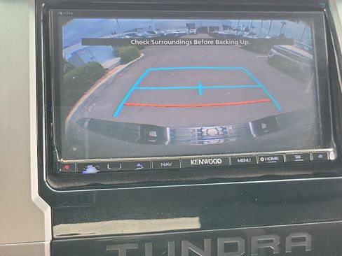 Used 2017 Toyota Tundra SR5 AWD/4WD image 29