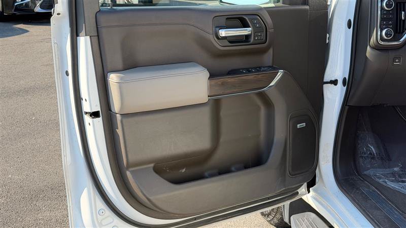 Used 2020 GMC Sierra 1500 SLT w/ SLT Premium Plus Package AWD/4WD image 21