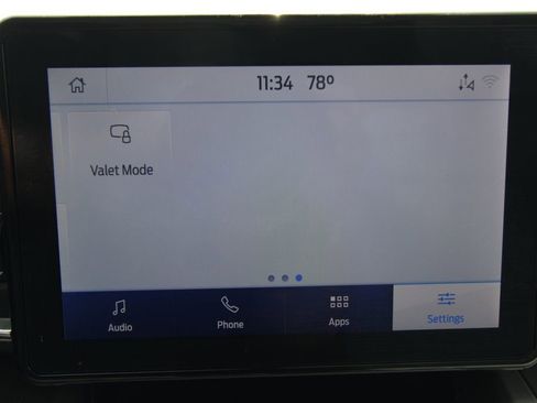 Used 2021 Ford Explorer XLT w/ Equipment Group 202A AWD/4WD image 35
