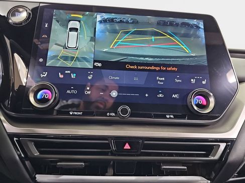 New 2026 Lexus TX 350 AWD image 24