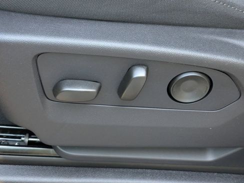 New 2026 Chevrolet Suburban LS image 20