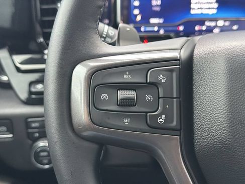 Used 2023 Chevrolet Silverado 1500 ZR2 w/ Technology Package AWD/4WD image 19