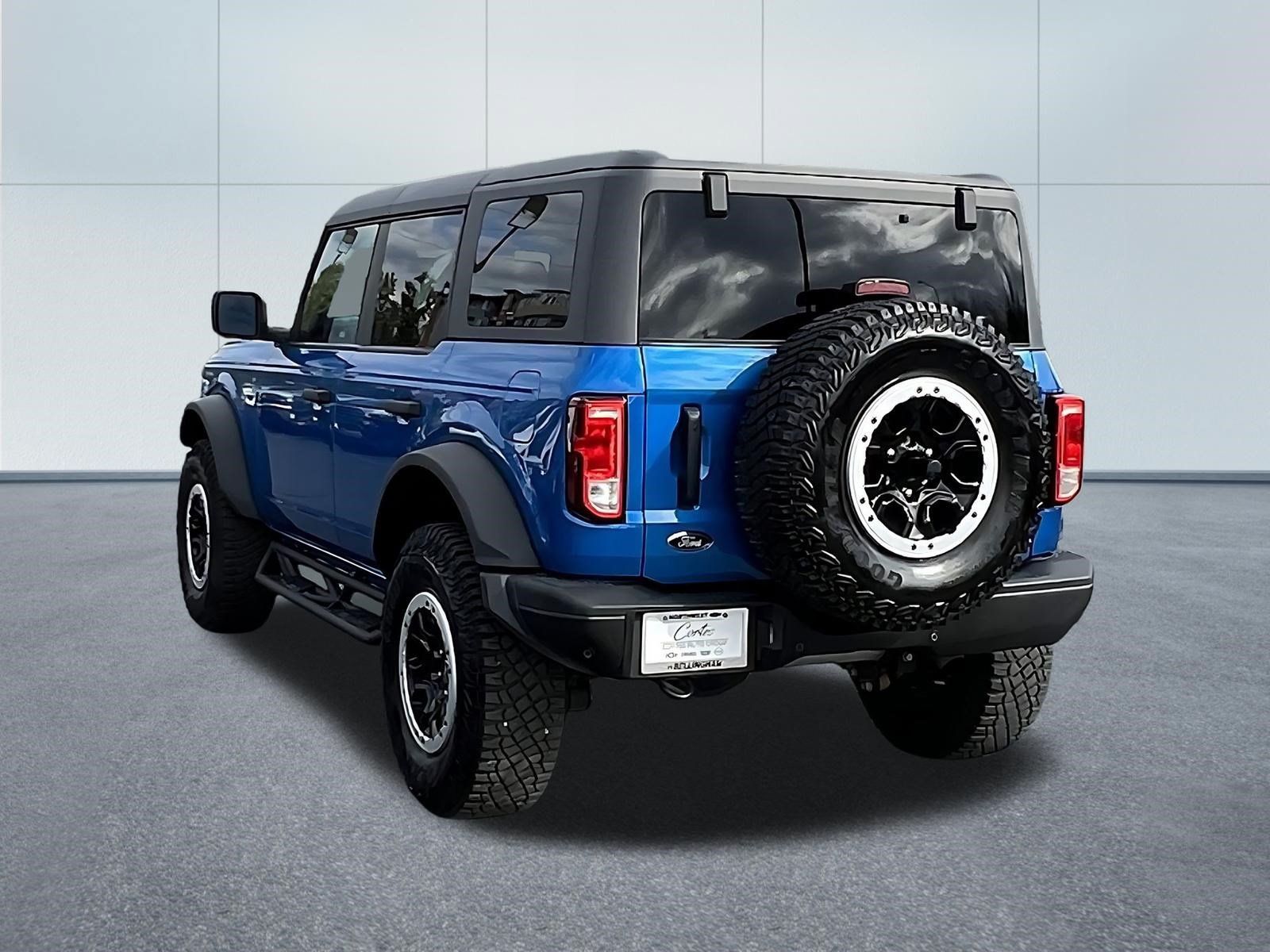 Used 2023 Ford Bronco Black Diamond w/ Sasquatch Package AWD/4WD image 4