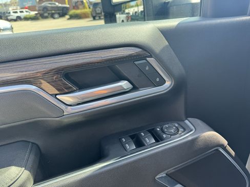 Used 2025 Chevrolet Silverado 2500 LT w/ Trail Boss Package AWD/4WD image 24
