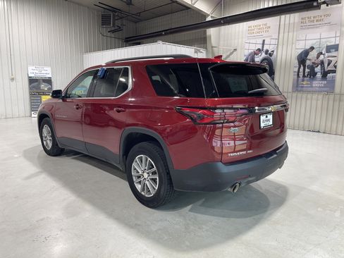 Used 2023 Chevrolet Traverse LT w/ LPO, Floor Liner Package AWD/4WD image 5