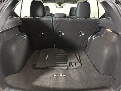 Used 2023 Nissan Kicks SV FWD image 28
