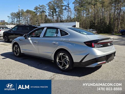 New 2026 Hyundai Sonata SEL image 9