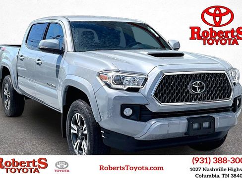 Certified 2018 Toyota Tacoma TRD Sport w/ Technology Package AWD/4WD image 1