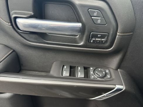 Certified 2020 GMC Sierra 2500 AT4 w/ AT4 Premium Package AWD/4WD image 30