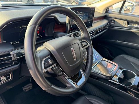 Certified 2023 Lincoln Nautilus Reserve w/ Equipment Group 201A image 15