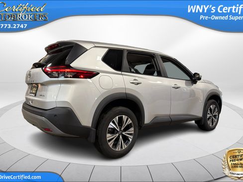 Used 2023 Nissan Rogue SV AWD/4WD image 6
