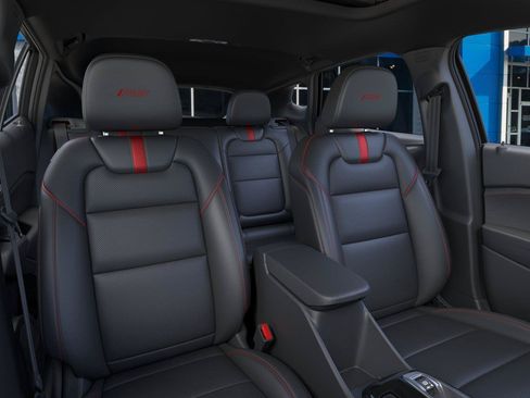 New 2026 Chevrolet Trax RS w/ Sunroof Package FWD image 16