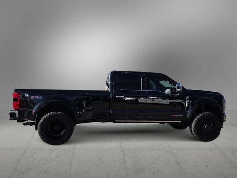 Used 2025 Ford F450 Lariat w/ Lariat Ultimate Package image 9