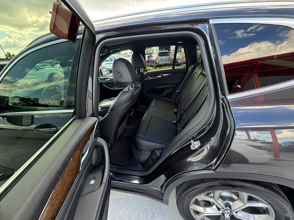 Used 2020 BMW X3 xDrive30i w/ Executive Package AWD/4WD image 5