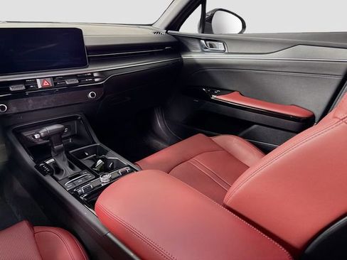 Used 2025 Kia K5 GT-Line w/ GT-Line Premium Package image 24