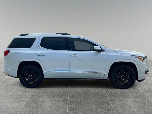 Used 2019 GMC Acadia Denali w/ Technology Package AWD/4WD image 6