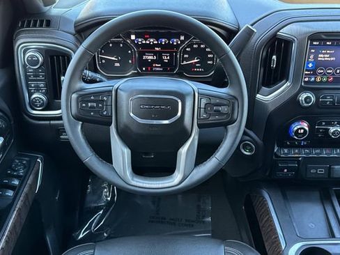 Used 2023 GMC Sierra 2500 Denali w/ Denali Ultimate Package image 16