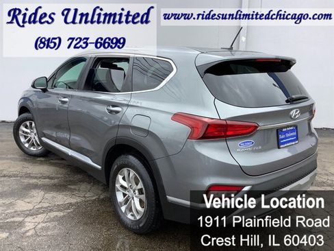 Used 2019 Hyundai Santa Fe SE image 4