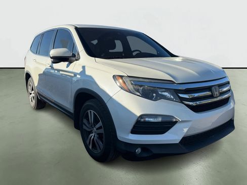Used 2016 Honda Pilot EX image 5